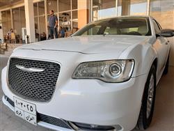 کرایسلەر 300